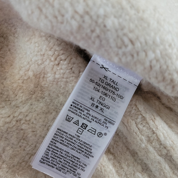 Wool-Blend Button-Front Cardigan Sweater - Picture 7 of 7